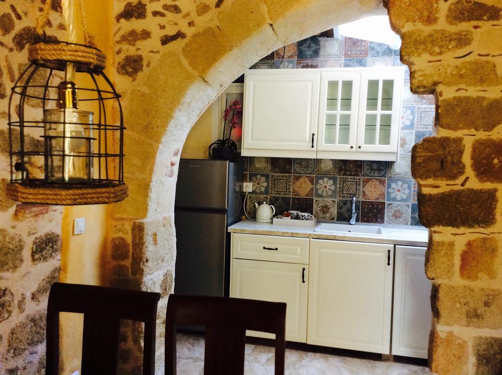 George & Alexandra's Apartamento